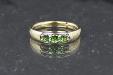 Anello in oro tsavorite in oro