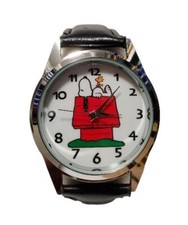 Orologio da polso Snoopy On Dog House cartone animato cinturino in pelle