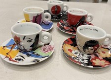 Illy AMICI COLLECTION Pedro Almodovar 2009 5 Tazzine Caffè Espresso + Piattini