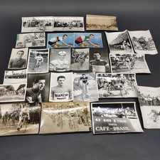 Lotto 24 foto ciclisti anni ’50-’60 autografate – Baldini, Bailetti, Pezzi