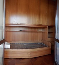 Mobile Da Camera Da Letto, Compreso Di Letto, Armadi, Cassetti E Ripiani, Ottimo