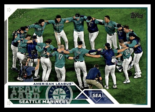 2023 topps series base - series, 2
