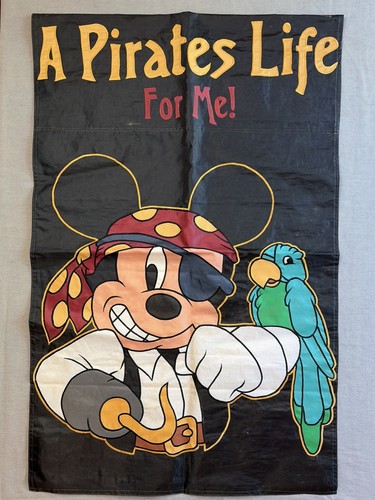 Disney una vita pirati per - disney, di