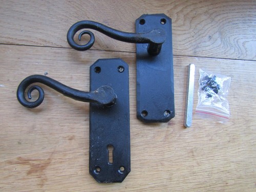 Maniglie per porte ferro - per,