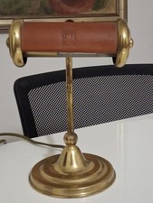 Lampada da lettura CRI, Croce