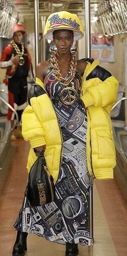 Aw20 moschino couture - aw20,