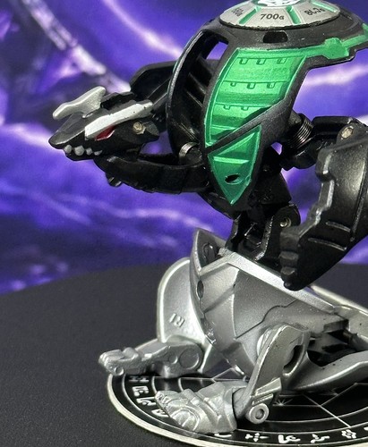 Bakugan infinity helios darkus - helios,