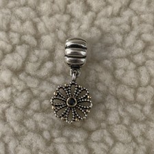 Nuovo ciondolo Pandora argento