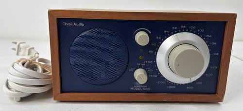 Tivoli audio model - tivoli, fm