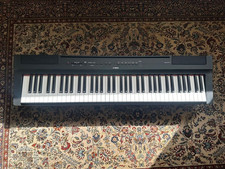 YAMAHA P-121 Digital Piano 73