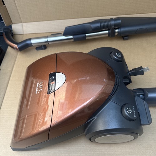 Miele art vacuum - miele,