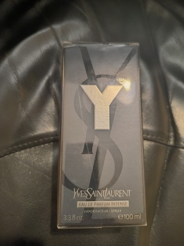 Yves saint laurent eau de - yves, y