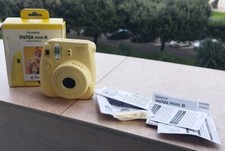 Fujifilm Instax Mini 8 Instant Camera yellow gialla funzionante completo