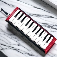 SUZUKI B-24C Bass Melodeon