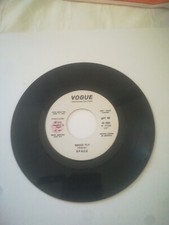 Blackbyrds +space 45giri Juke