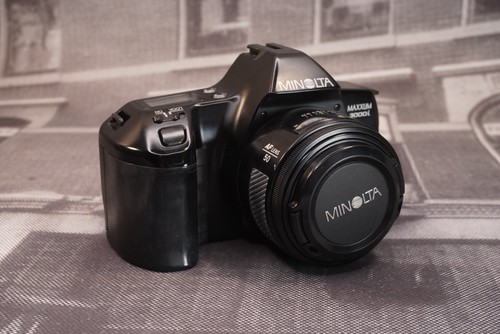 Minolta maxxum 3000i con - minolta, mm