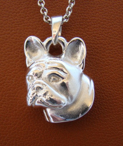 Piccolo ciondolo studio testa