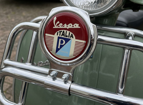 Scooter bar badge vespa - scooter,