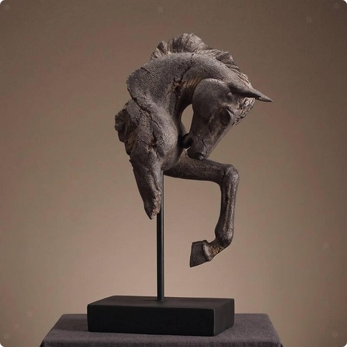 Scultura forma testa - a, di