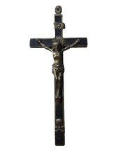 Antico Crocifisso pettorale bronzeo con Intarsio legno ebano con teschio tedesco