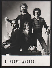 FOTO ORIGINALE PROMOZIONALE NUOVI ANGELI CARTA SEMI SATINATA ANNI 70 CM 18X24