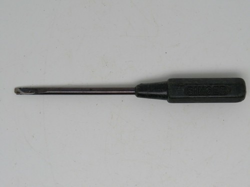 Vecchio cacciavite giravite - vecchio,