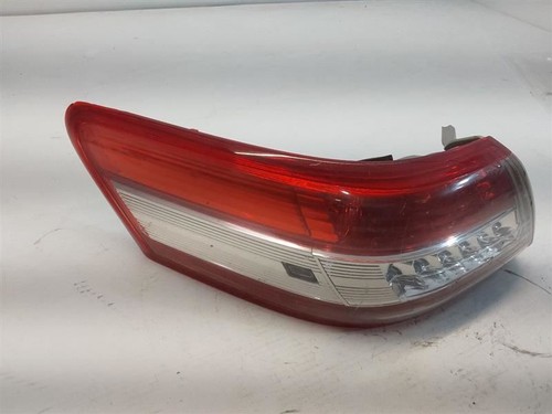 Driver tail light decklid - light,