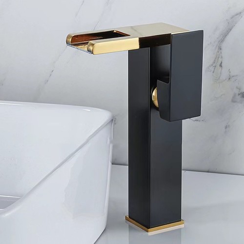 Rubinetto miscelatore cascata