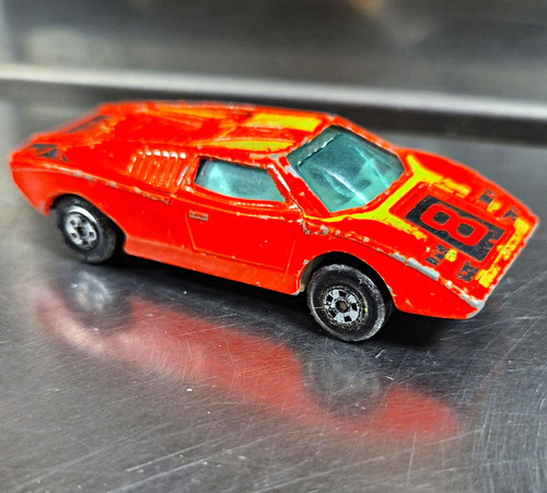 Matchbox lamborghini countach - matchbox,