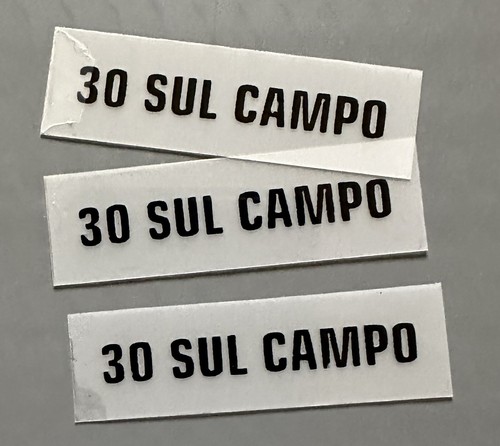 Scritta sul campo per - sul,