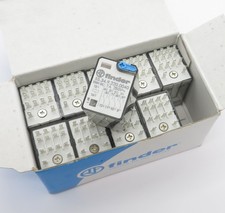 10x Relè industriali in miniatura FINDER 55.34.9.220.0040 relè a innesto 220V DC 4W 7A