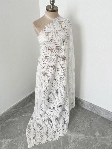 Yard white embroidered - white,