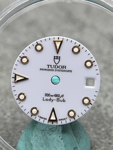 1033 originale tudor lady - tudor, sub