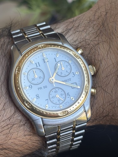 Orologio svizzero cronografo
