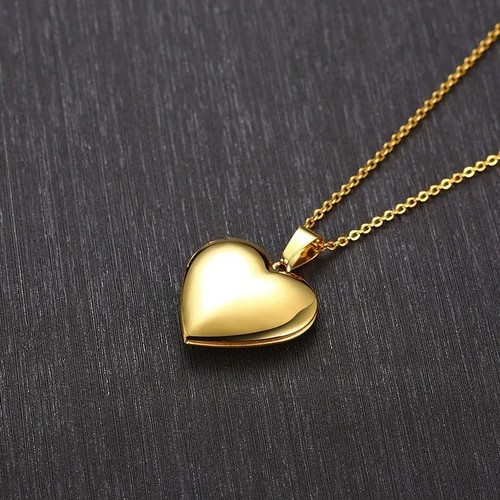 Collana medaglione cuore