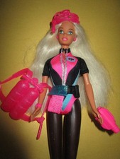 B-802) ANTICA BIONDA VINTAGE OCEAN FRIENDS BARBIE MATTEL 1996 + QUATTRO PEZZI ACCESSORI