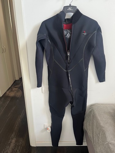 Vendo muta surf invernale - vendo,