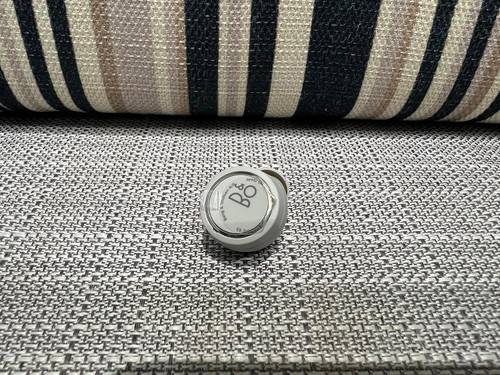 Bang olufsen beoplay e8 - olufsen,