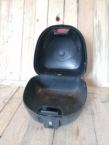 Bauletto sprovvisto di - sprovvisto,