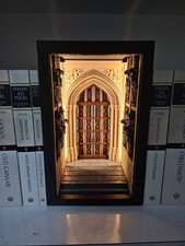 Hogwarts Main Gate Book Nook