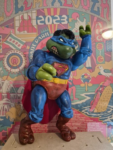 Figura gigante pollici - 14,