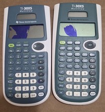 Coppia di calcolatrici TI-30XS