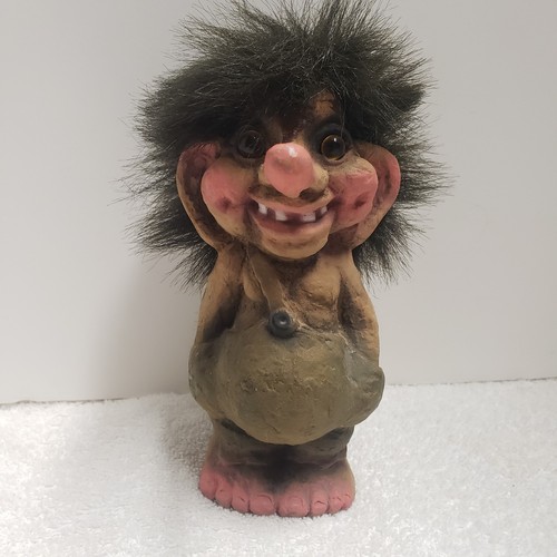 Vintage nyform troll boy - vintage, hands
