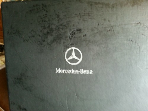 Scatola mercedes macchinine - mercedes,