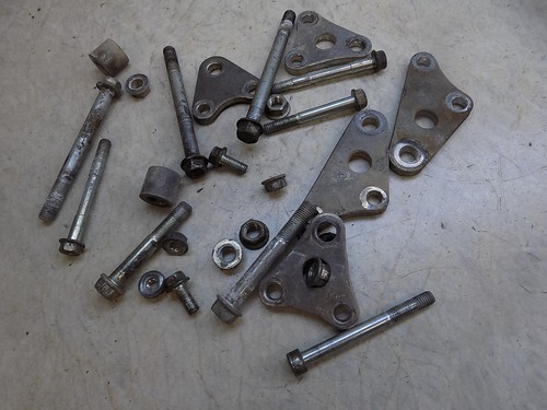 Honda xr650l motor mount bolt - motor,