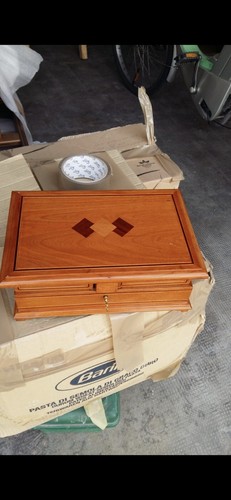 Scatola cofanetto legno a - scatola,