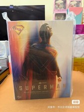 Hot Toys Modellino 1/6 MMS812 Superman 2025 Superman & Krypto in magazzino