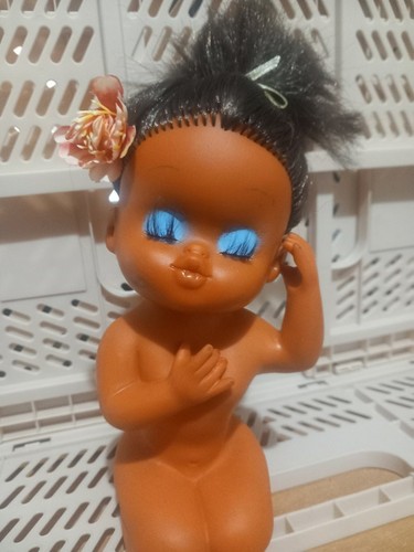 Bambola gomma vintage hula - di,