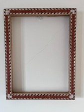 CORNICE IN LEGNO CON INTARSI E MOSAICI