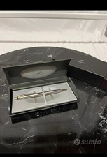 Matita Parker matita A Mina